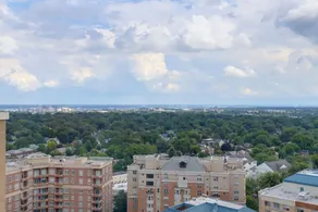 Wonderful 1 Bedroom Condo at Ballston - Image 3
