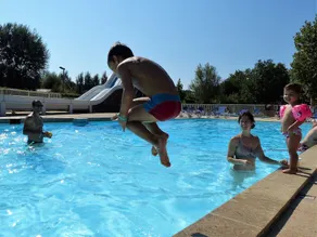 Camping Les Portes du Beaujolais - Image 4