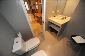 Apartamentos Madrid - Image 3
