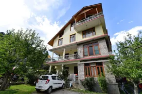 Red Rose Cottage by OYO Rooms - Image 3