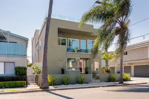 Ocean-view Oasis W/ Rooftop Deck - Steps To Beach 3 Bedroom Home - Image 4