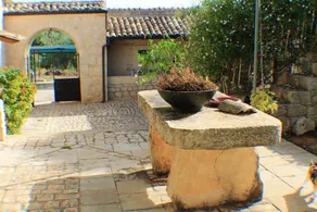 2 bedrooms appartement with shared pool furnished garden and wifi at Modica - Image 3