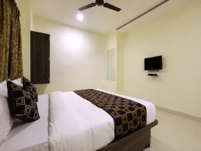 Treebo Trip Platinum Inn Jalna Road - Image 5