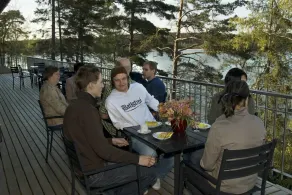 Aijalan Rusti Paratiisisaari - Image 5