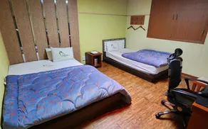 Plus Motel - Image 2