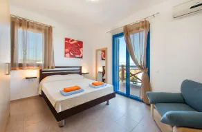 Blue Sea Villa - Image 3