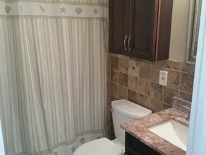 Nw302 East Marina Court, Unit B2 - Image 5