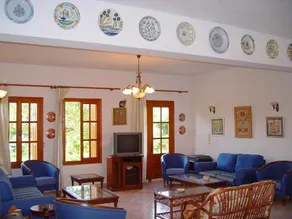 Deidamia Hotel - Image 2