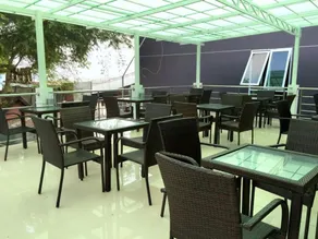 Sea Breeze Resort - Image 4