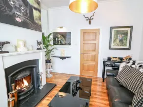 Beachside and Golf Apartment - Image 3