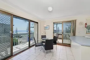 The Beach House apartments - Image 5