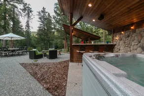 Riffle River Lodge - Image 3