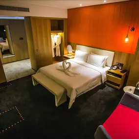 Aishang Hotel - Image 4