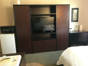 Warman Hotel - Image 5
