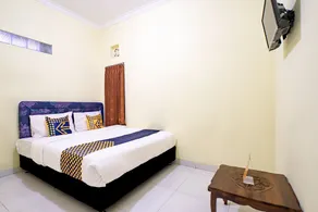 SPOT ON 2881 Nabila Homestay - Image 4