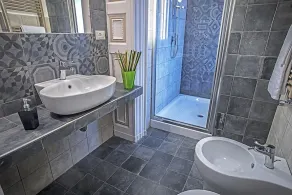 B&B Acanthus - Image 5