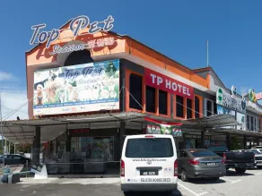 Oyo 43915 T P Hotel - Image 4