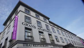 Grand Apartment - Image 3