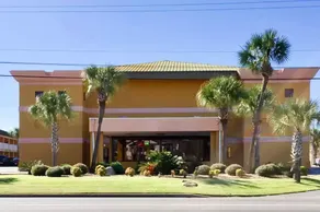 Quality Inn N A S -Corry - Image 4