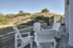 Sykes Beach Cottage - Image 2