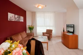 Arena Hotel Bat Yam - Image 2