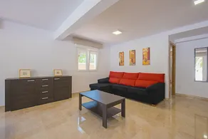 Villa - 7 Bedrooms with Pool - 104989 - Image 4