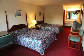 Branson Vacation Inn and Suites - Image 5