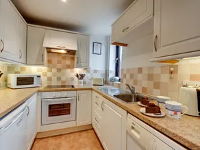 Luxurious Holiday Home in Snaoewith Fenced Garden - Image 4