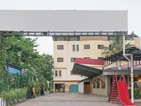 OYO 29114 Suraj Residency - Image 3