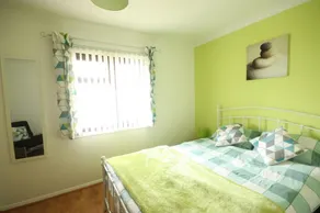 22E Medmerry Park 2 Bedroom Chalet Near Coast - No Manual Workers Allowed - Image 5
