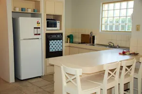 Azure Villa - Image 2