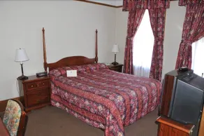 Inn at Lincoln Park - Image 3