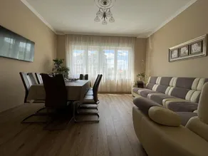 Camille Apartments - Image 2