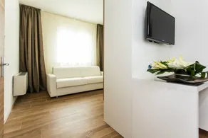 Street Hotel Comacchio - Image 2