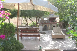 Paul's Garden Studios - Image 4