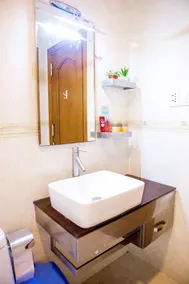 Joo House - Image 5