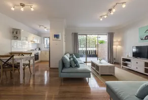 Cottesloe Sea Salt Abode - Image 2