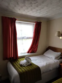 Inglewood Palm Hotel - Image 3