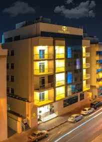 Hive Hotel - Image 4