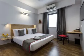 Super OYO Townhouse 051 Lal Kothi - Image 1