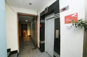 FabHotel V Hotel - Image 4