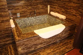 Dong Jiao Min Xiang Hotel - Image 4