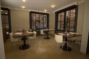 Best Hotel - Image 5