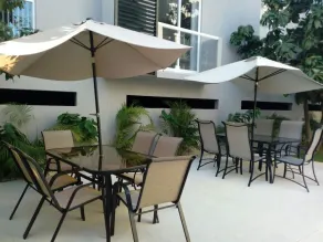 Riviera Towers - Image 3