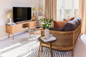The Sussex Way Studio - Pleasing 1bdr Flat With Balcony - Image 3
