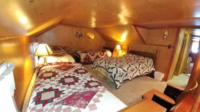 Jewell_Hollow_Homestead - Image 2