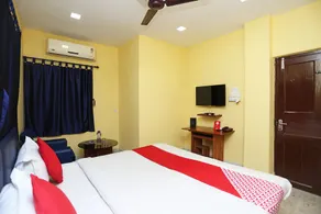 Akash Ganga Stay By OYO Rooms - Image 2