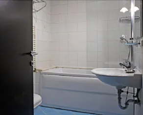 Istanbul Suites Hotel - Image 2