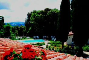 Borgo Le Colline Luxury Agriturismo in Tuscany - Image 4