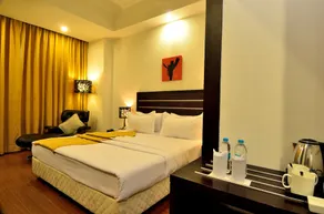 Lakshyas Hotel - Image 5